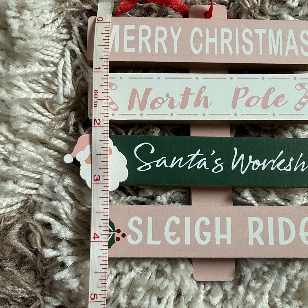 🎅🏼Festive Christmas Ornament - Picture 5 of 6
